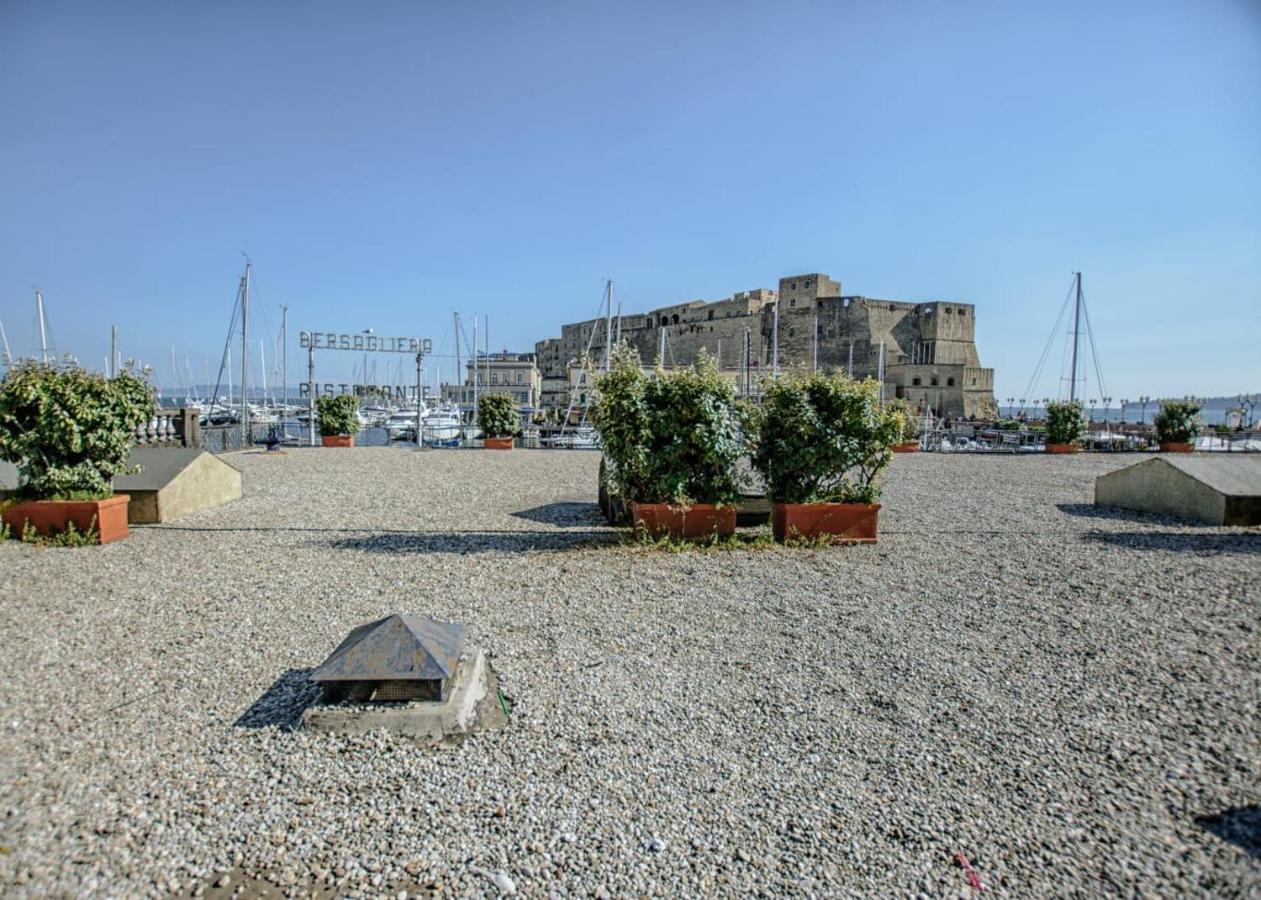 Il Faro Di Serapide Frühstückspension Neapel